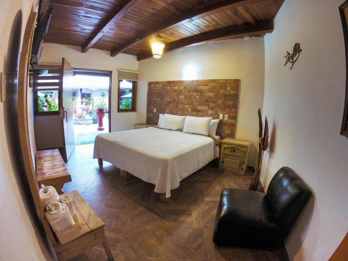 Real Carretero Hotel Tapalpa Bagian luar foto