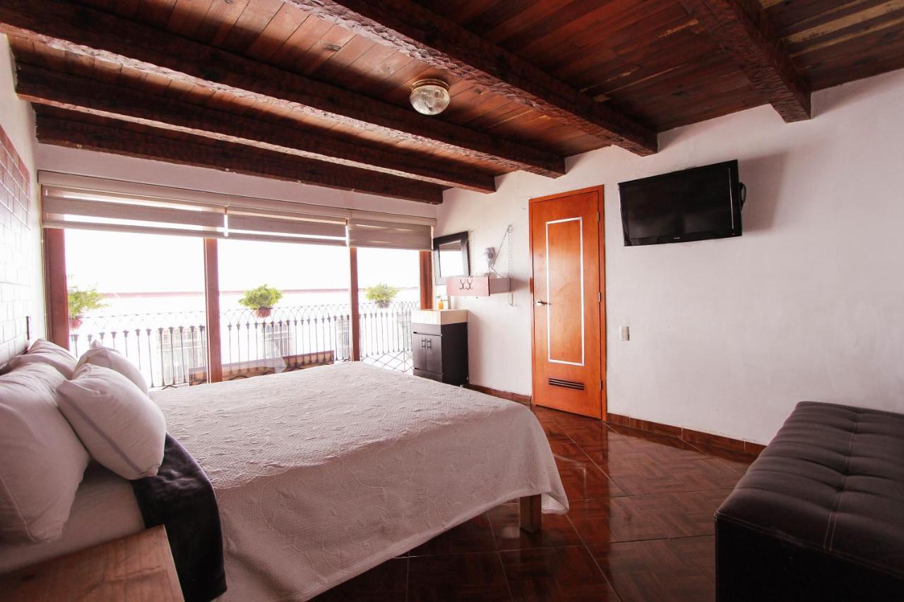 Real Carretero Hotel Tapalpa Bagian luar foto